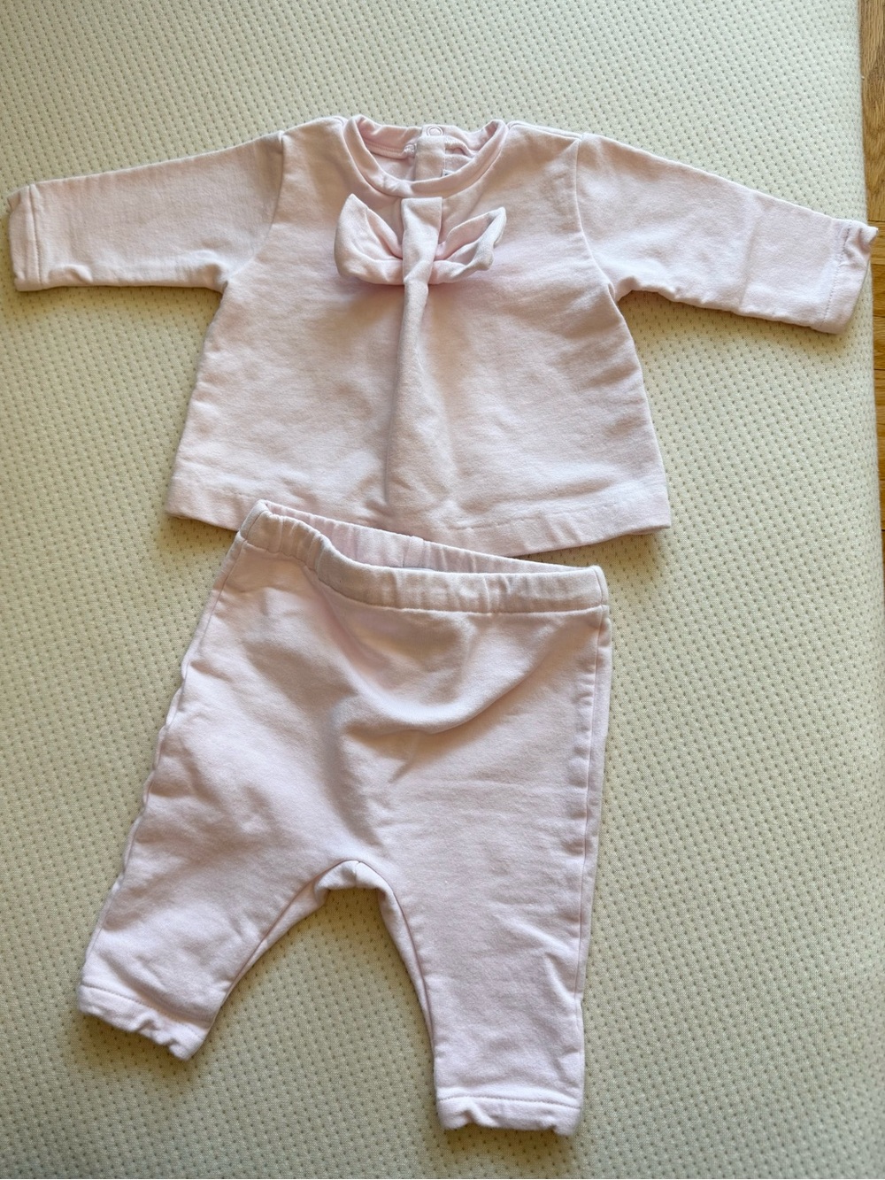 Jacadi Light Pink Baby Set with Subtle Bow - 3m